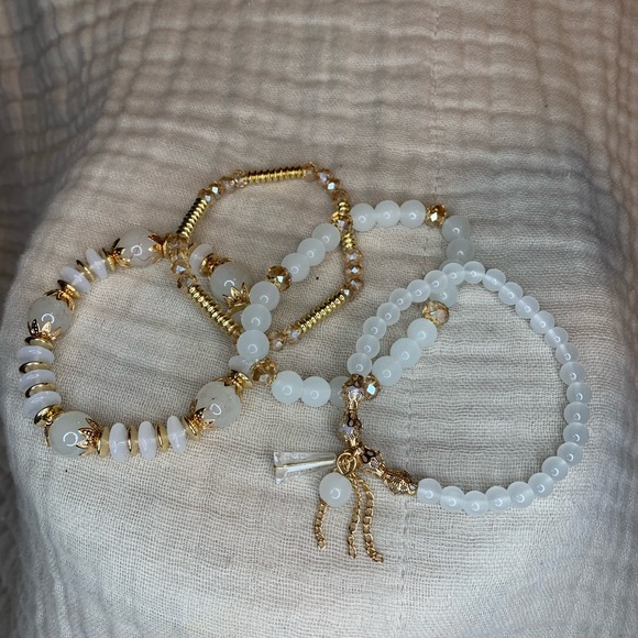 Bracelets - Picture 2 of 3